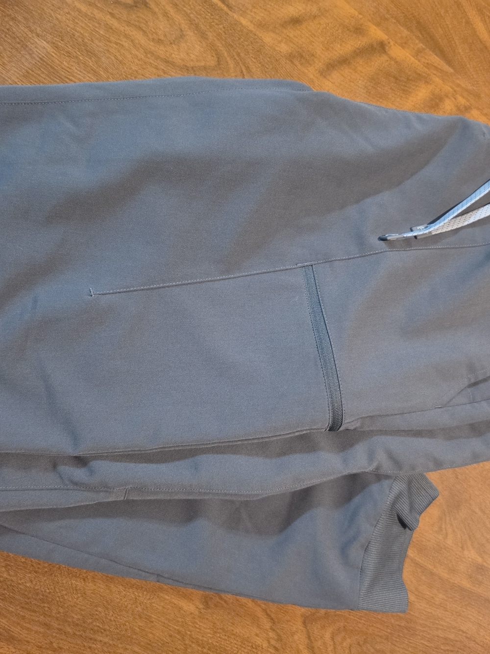 Fabletics Charcoal Gray Scrub Set - Picture 4 of 6